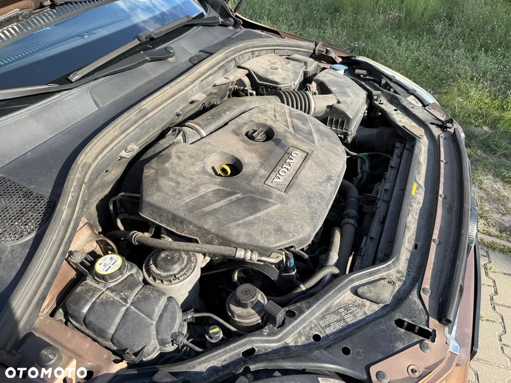 Volvo XC 60 2.0T Momentum - 15