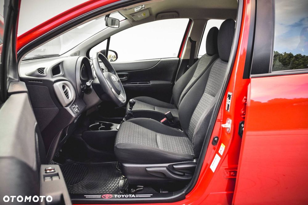 Toyota Yaris - 18