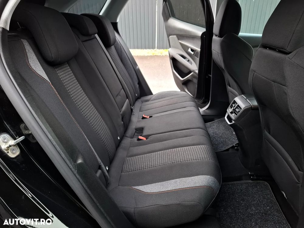 Peugeot 3008 BlueHDi 130 Stop & Start EAT8 Active Pack - 5