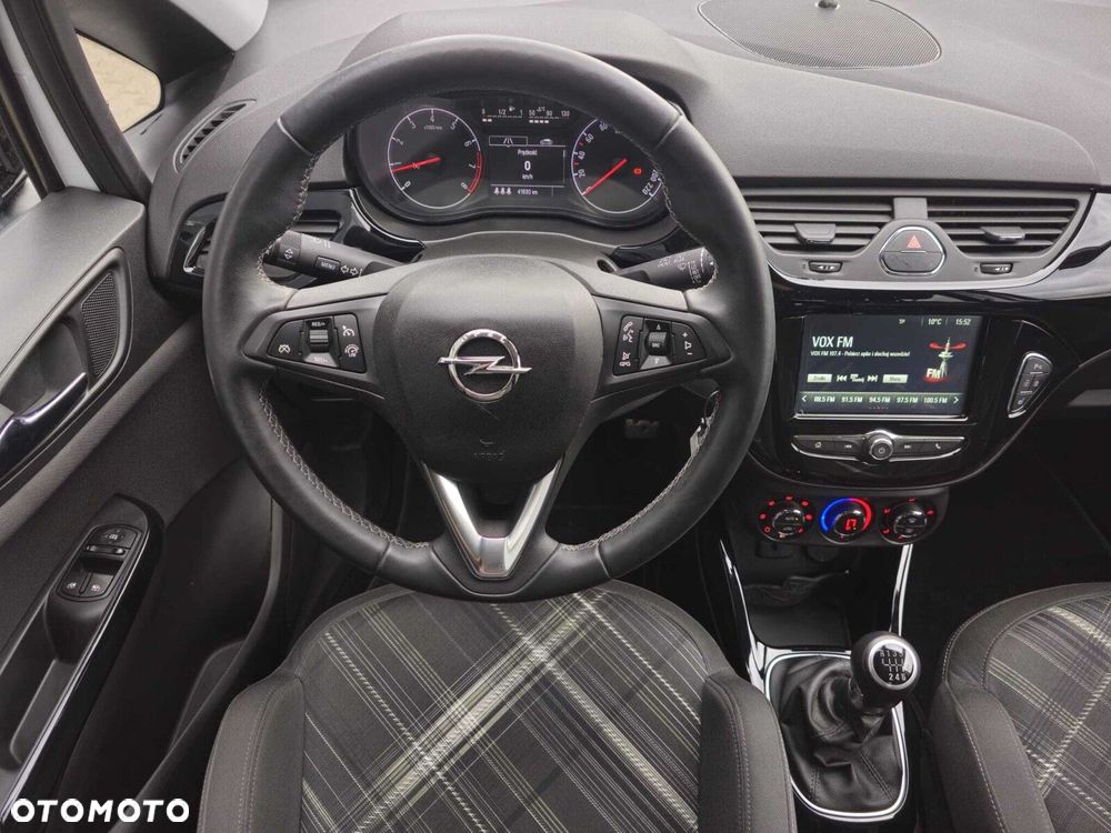 Opel Corsa 1.4 T Cosmo S&S - 11