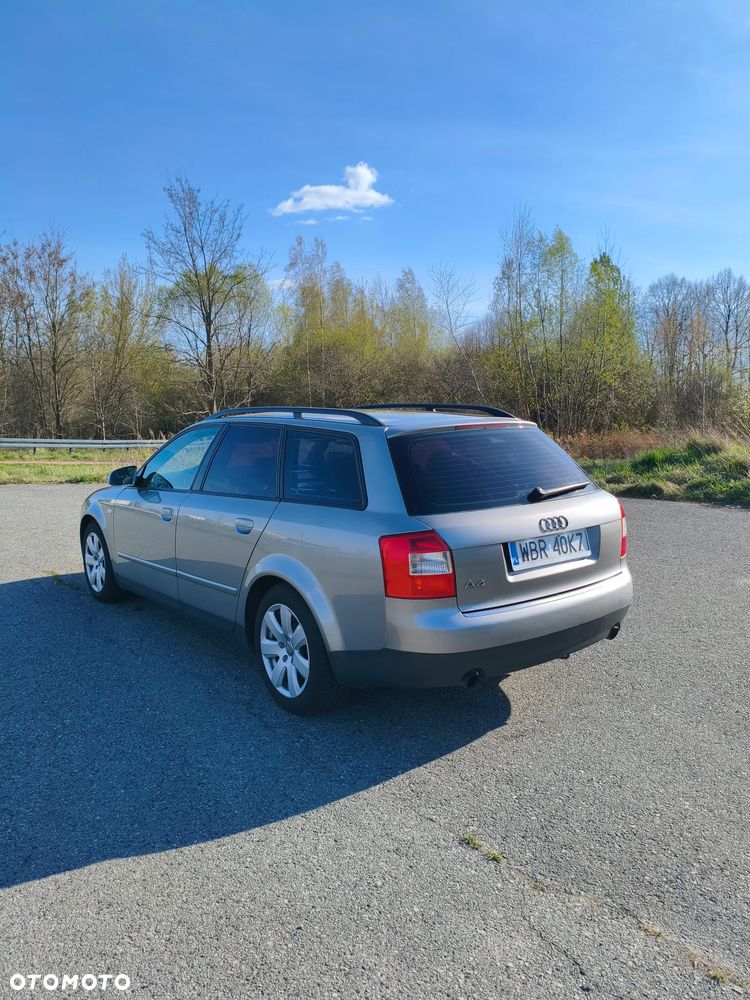 Audi A4 Avant 1.8T - 4