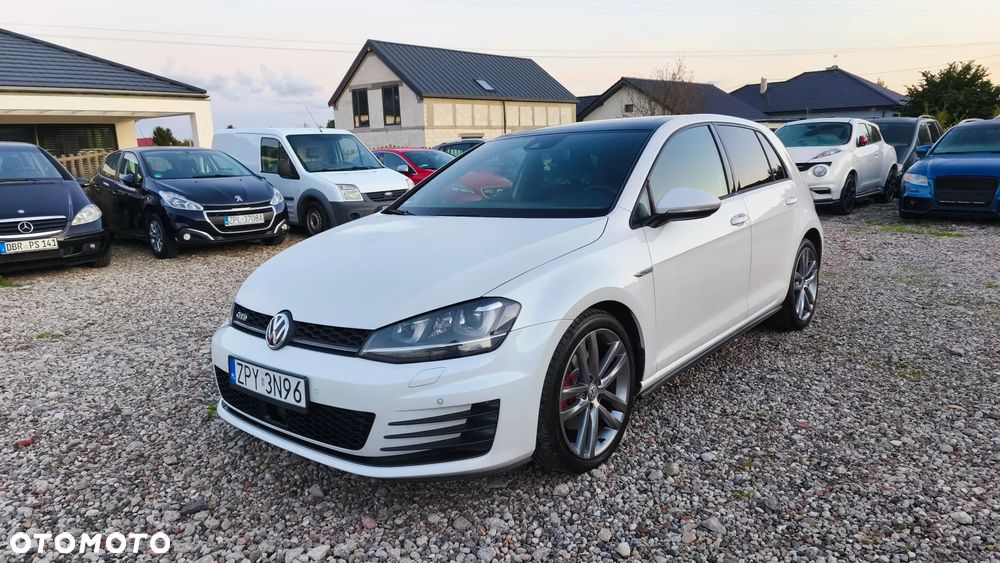 Volkswagen Golf GTD (BlueMotion Technology) - 13