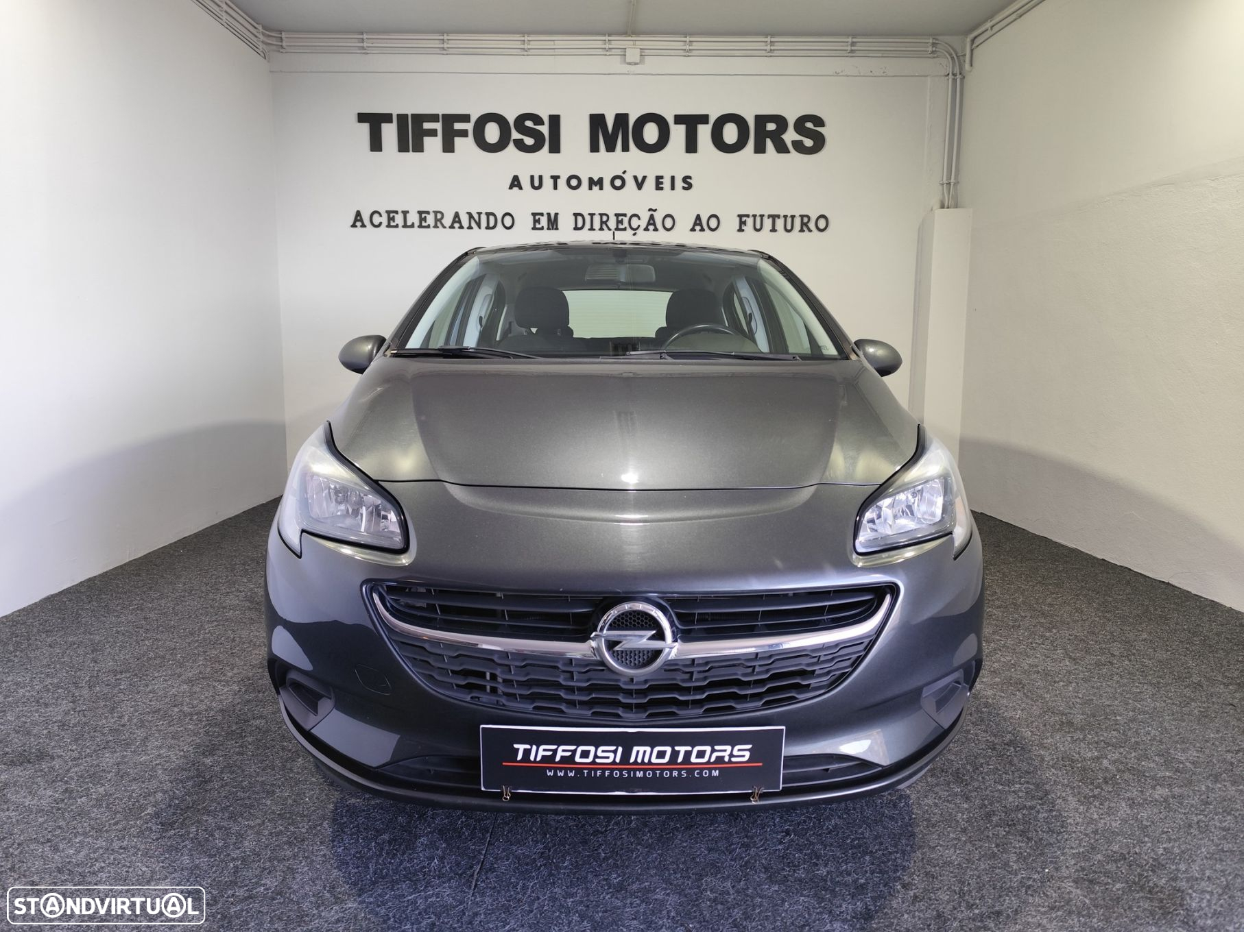 Opel Corsa 1.2 Dynamic - 2