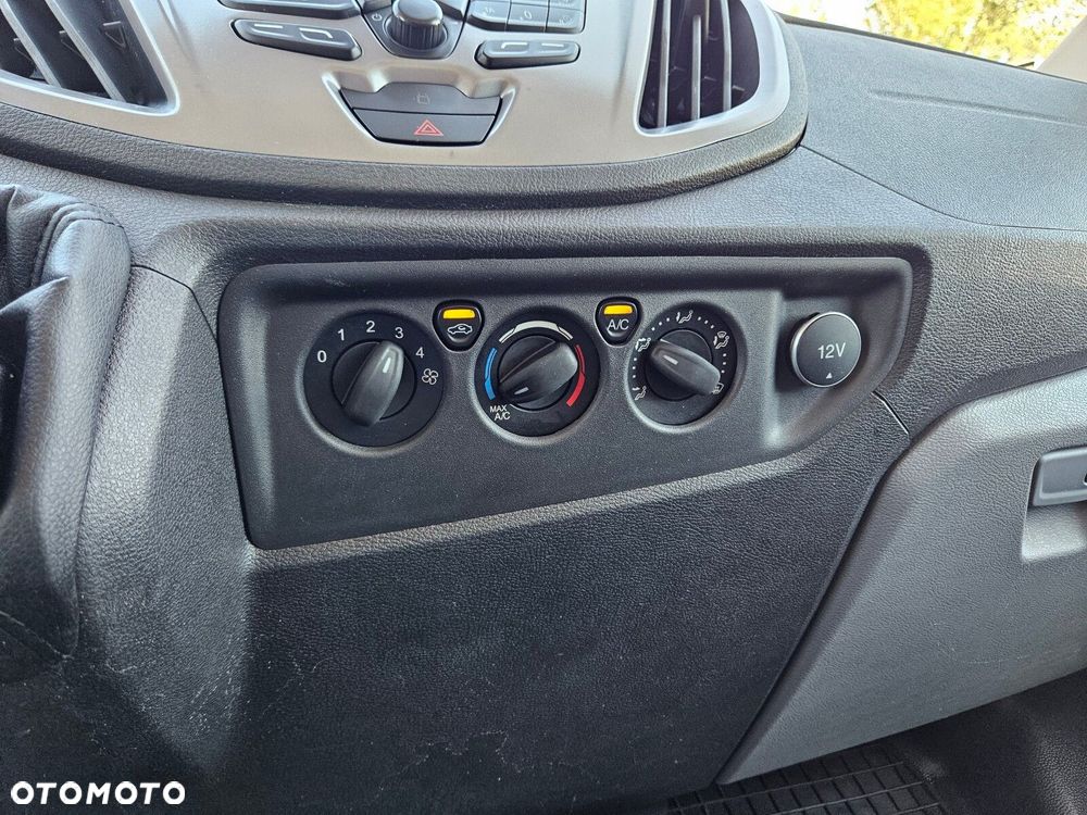 Ford transit L2H2 Chłodnia *64999zł NETTO* 2.0TdCi/131KM - 28