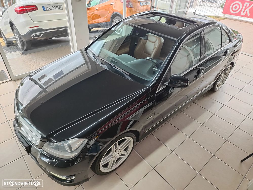 Mercedes-Benz C 220 CDI DPF BlueEFFICIENCY 7G-TRONIC Avantgarde Edition - 37