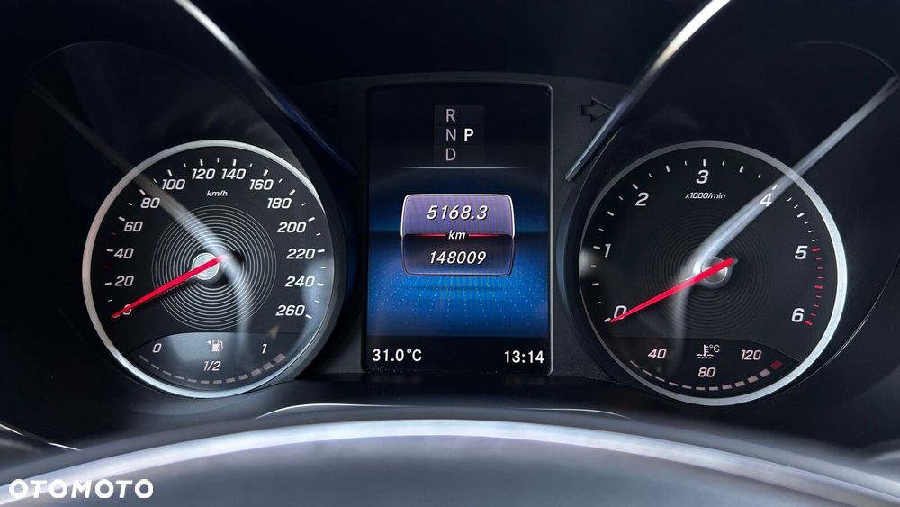 Mercedes-Benz Klasa V 300 d Avantgarde 9G-Tronic (ekstra d³) - 16
