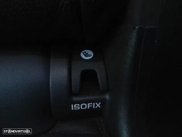 Land Rover Discovery Sport TD4 Aut. HSE Luxury - 30