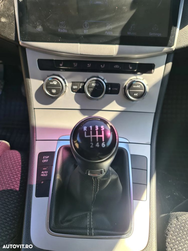 Volkswagen Passat Variant 2.0 TDI Comfortline - 4