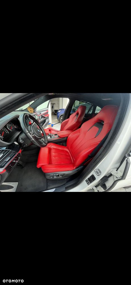 BMW X6M - 17