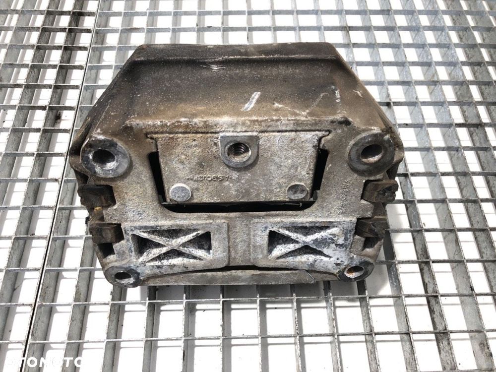 PODUSZKA SILNIKA LEWA - 189.00 PLN - SCANIA P,G,R,T - series 2003 - 2022 R 450 1782203 - 4