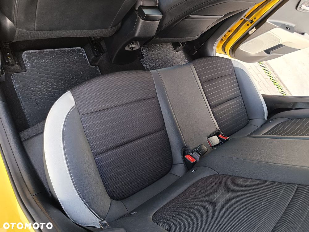 Kia Stonic 1.2 L - 7