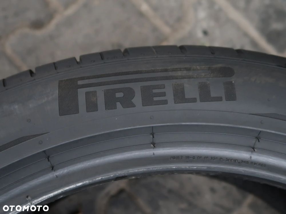 Opona Pirelli P Zero 275/40R20 - 3