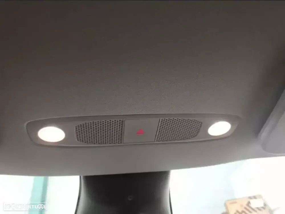 Tesla Model Y Tração Traseira - 9