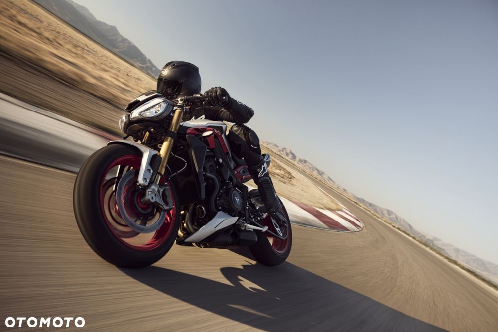 Triumph Street Triple - 2