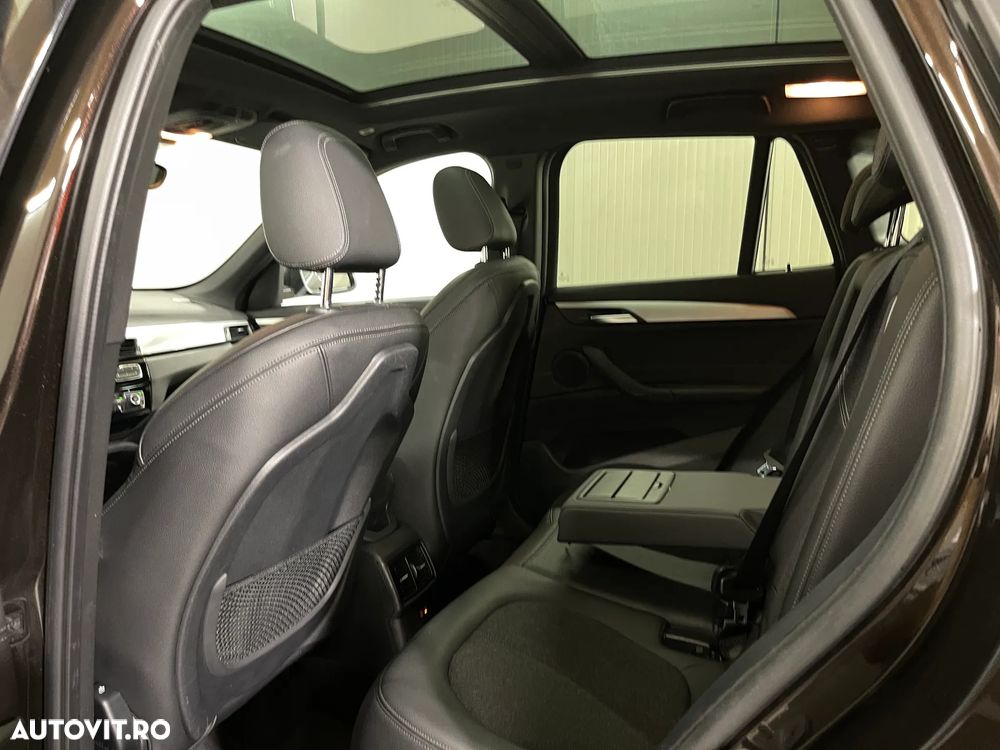 BMW X1 sDrive18d AT - 13