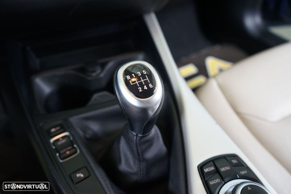 BMW 116 d EfficientDynamics Edition - 27