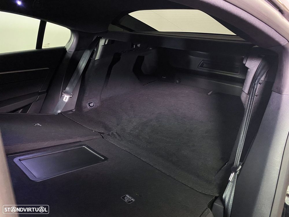 Peugeot 508 1.6 Hybrid Allure e-EAT8 - 19