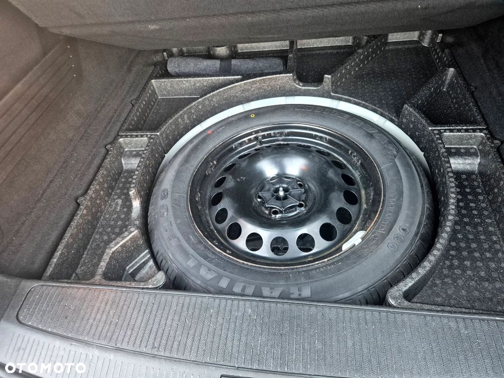 Opel Astra 1.6 Style - 30