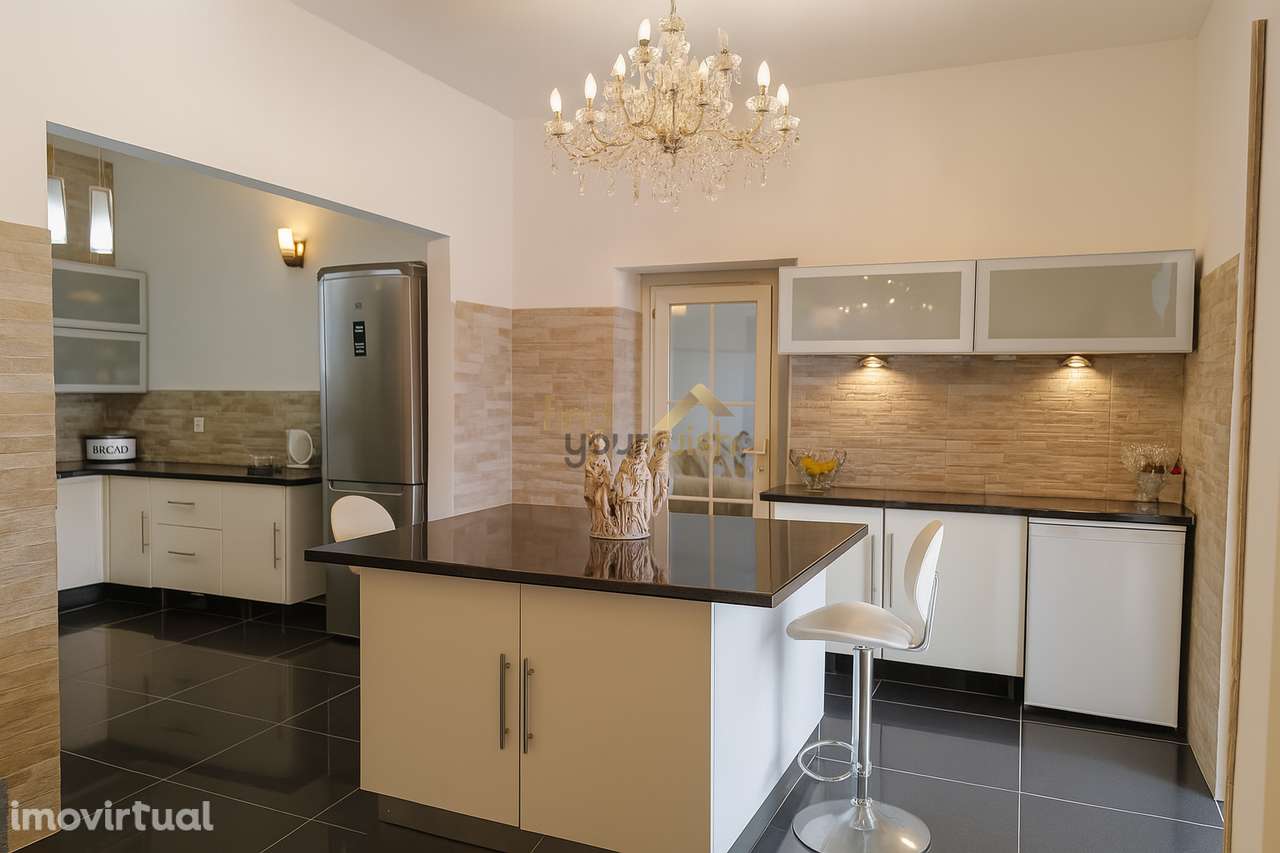 Moradia para Renovar | Ideal para Projeto Personalizado ou Investiment - Grande imagem: 2/42