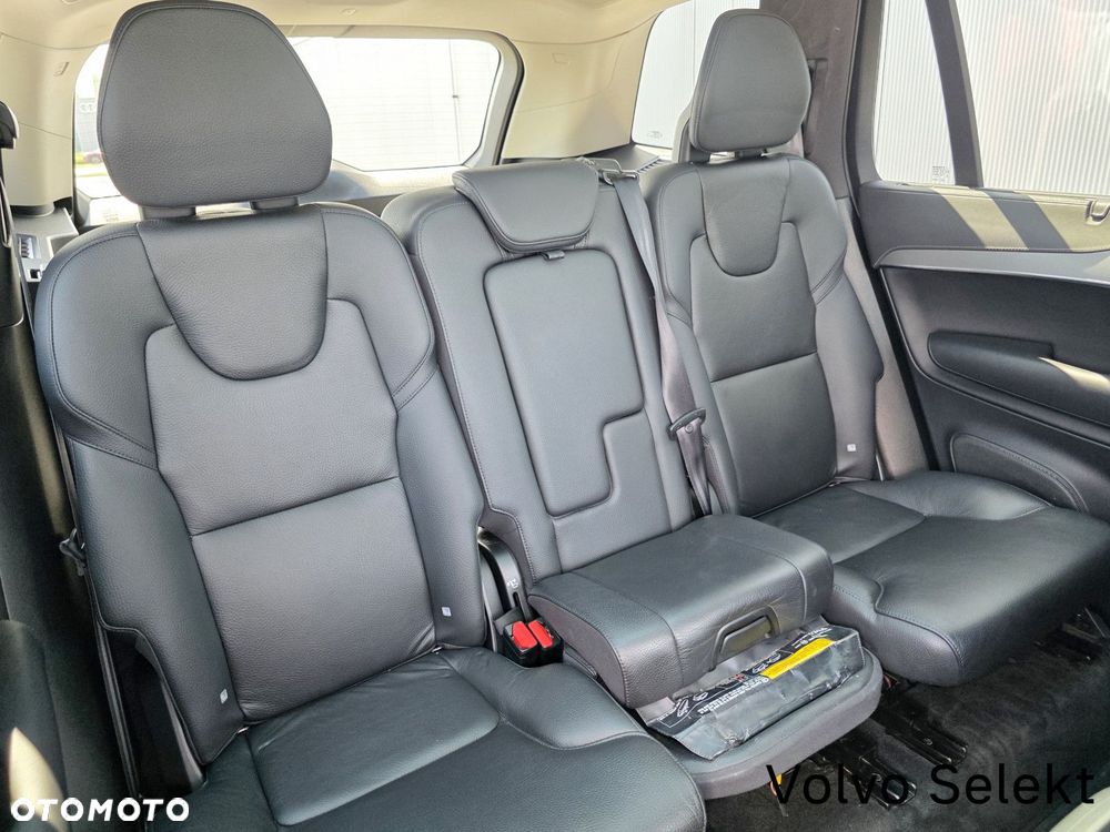 Volvo XC 90 - 18