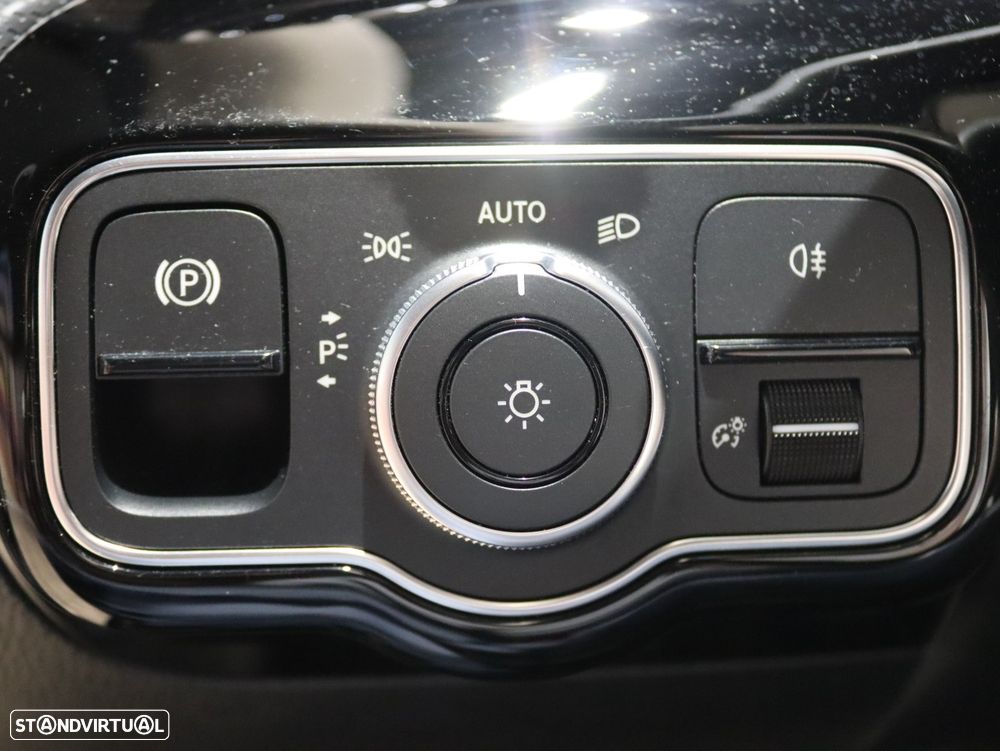 Mercedes-Benz A 200 Progressive Aut. - 17