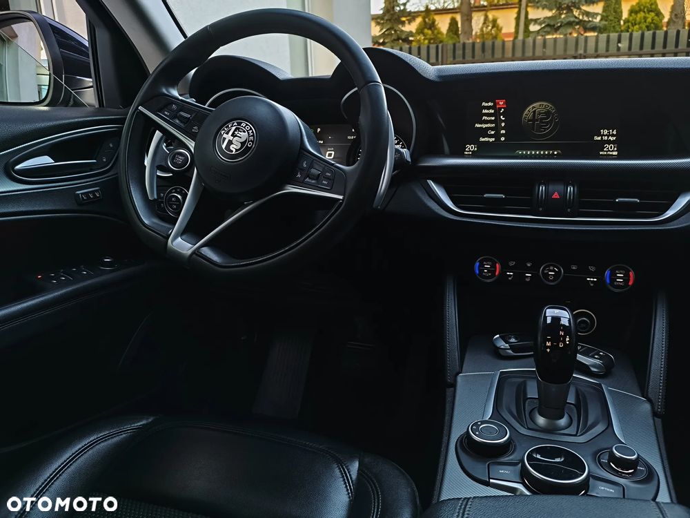 Alfa Romeo Stelvio 2.2 16V AT8 Q4 Super - 40