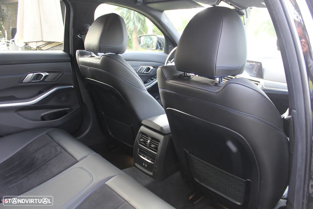 BMW 330 e Aut. M Sport - 25