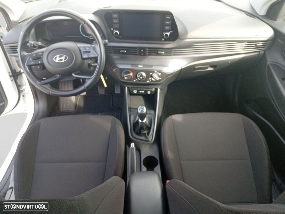 Hyundai i20 - 11