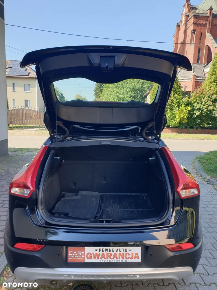 Volvo V40 Cross Country D2 Summum - 38
