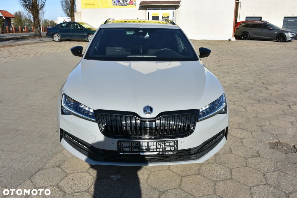 Skoda Superb 2.0 TDI DSG Sportline - 7
