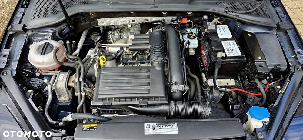 Volkswagen Golf - 14