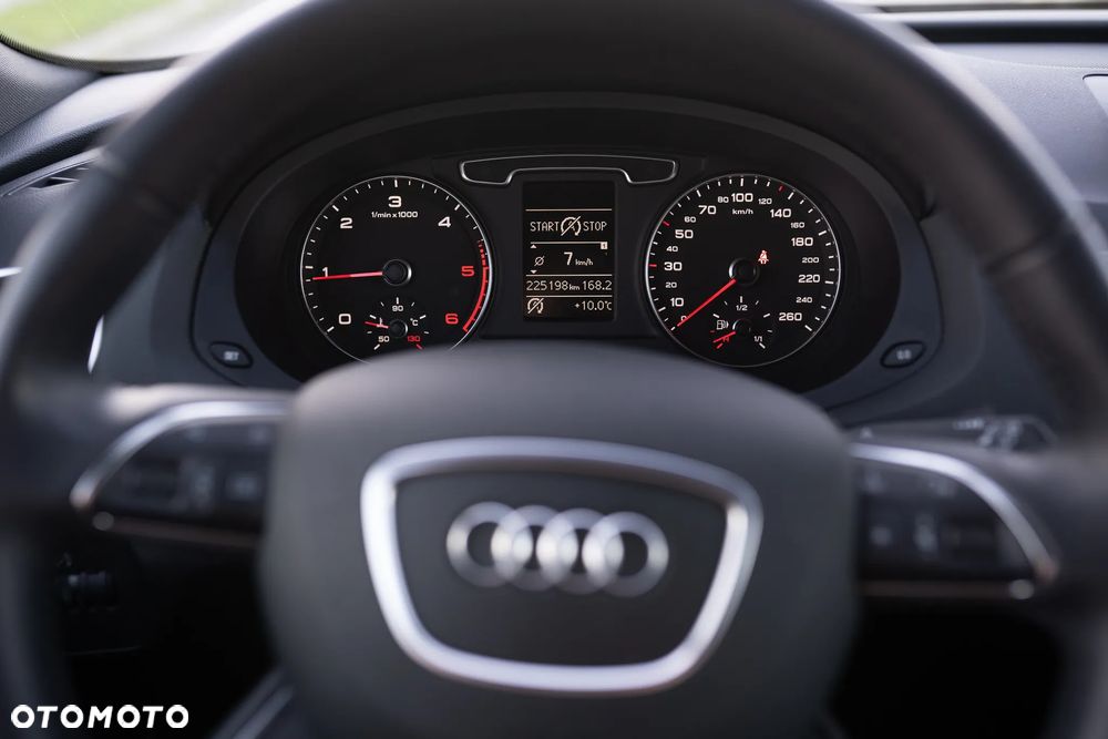 Audi Q3 2.0 TDI Quattro S tronic - 27