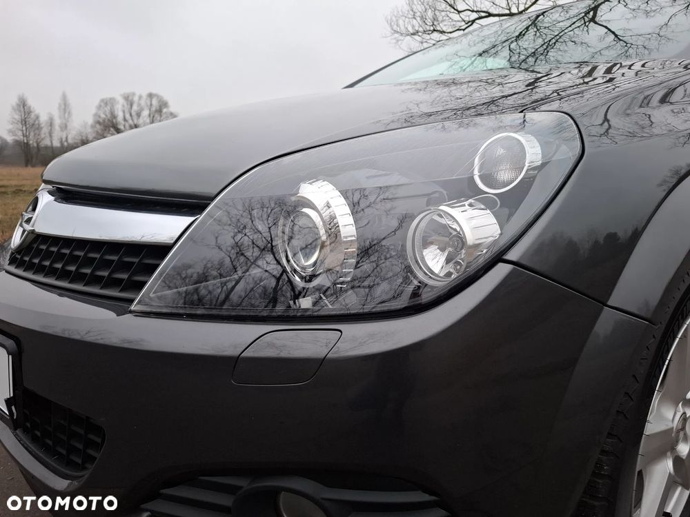 Opel Astra 1.8 Innovation - 19