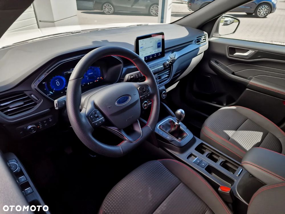Ford Kuga 1.5 EcoBoost FWD ST-Line - 5