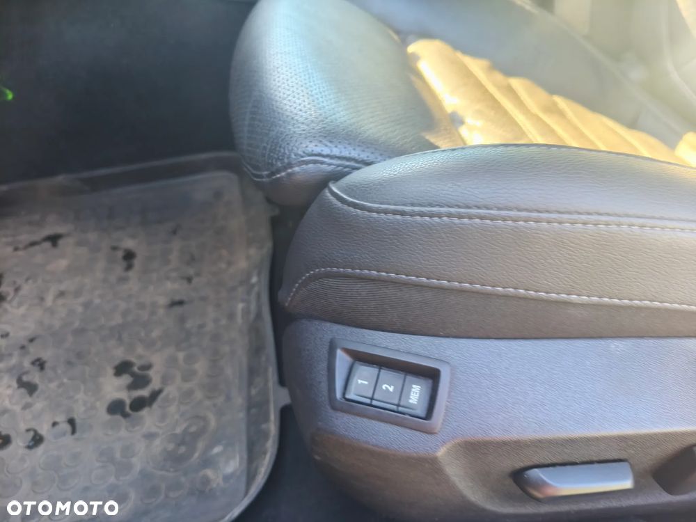 Opel Insignia 2.0 CDTI 4x4 Automatik Sport - 28