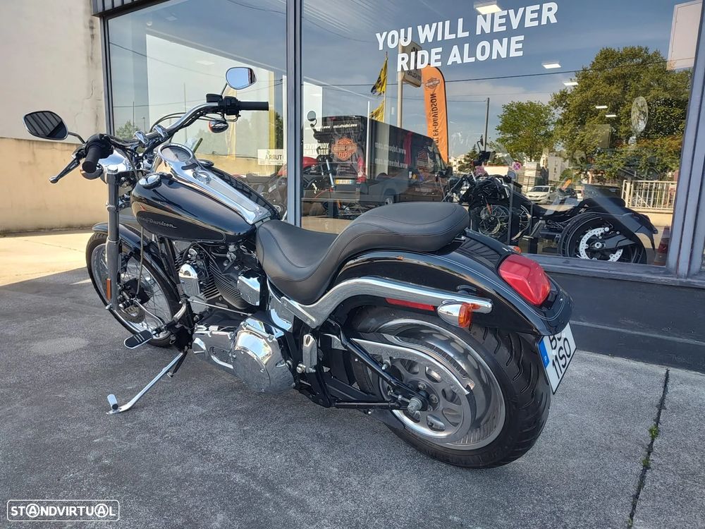 Harley-Davidson Softail Deuce - 14