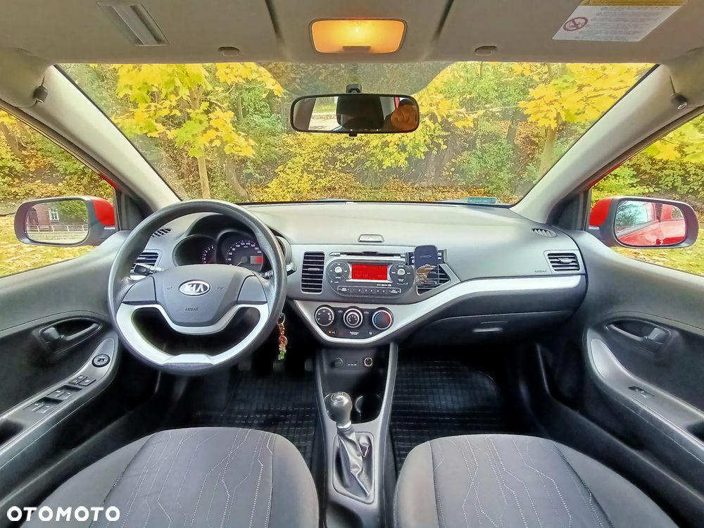 Kia Picanto 1.2 L - 8