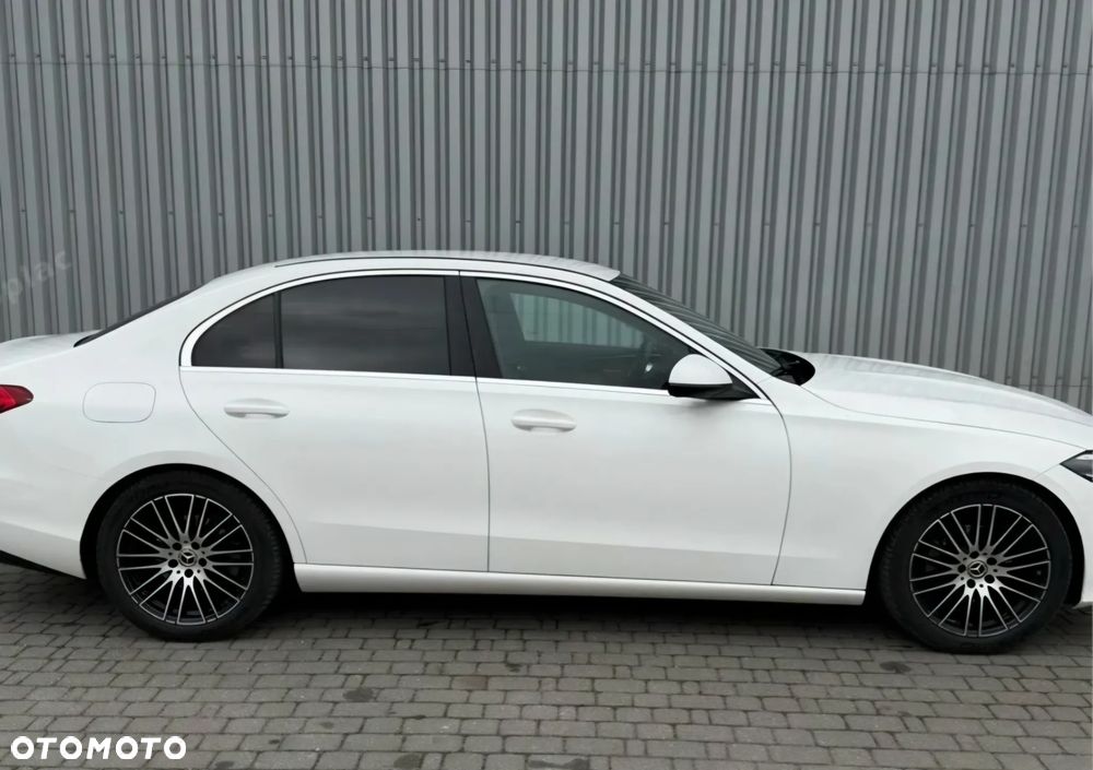 Mercedes-Benz Klasa C 180 mHEV AMG - 4