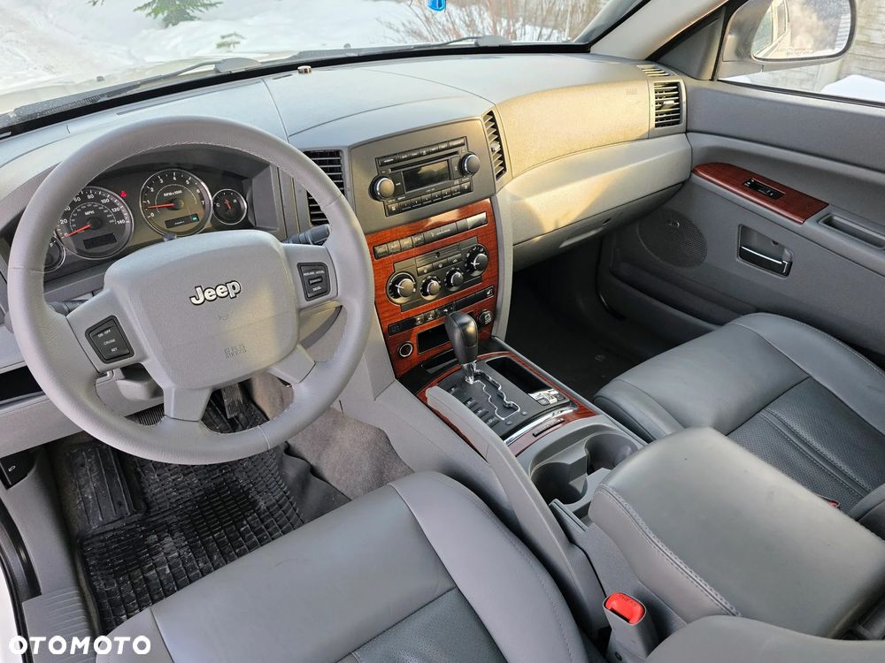 Jeep Grand Cherokee 5.7 V8 Limited - 27