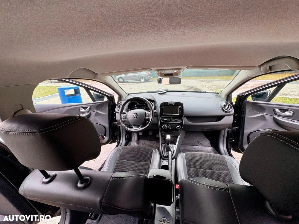 Renault Clio - 27