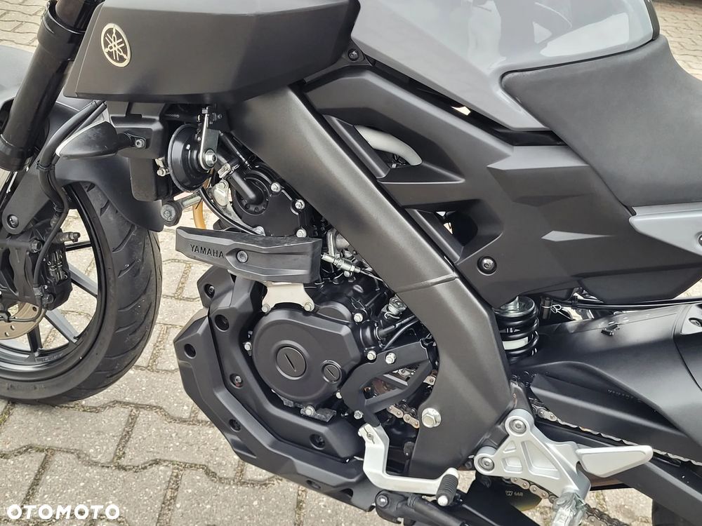 Yamaha MT - 18
