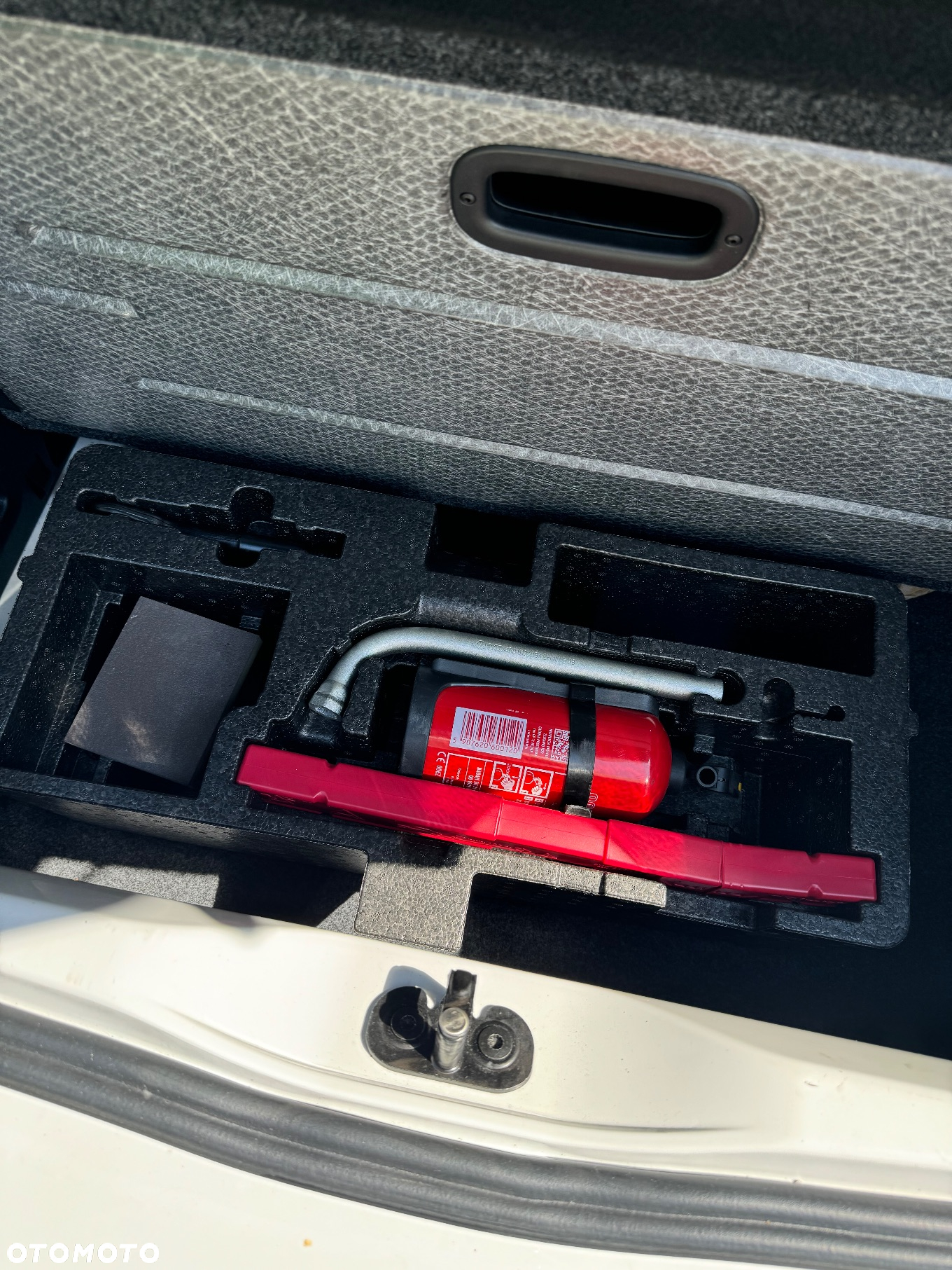 Volkswagen up! 1.0 high - 11