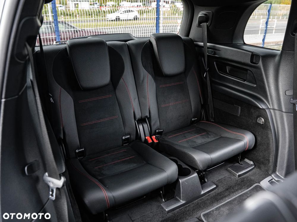 Mercedes-Benz GLB 200 d 8G-DCT Edition AMG Line - 28