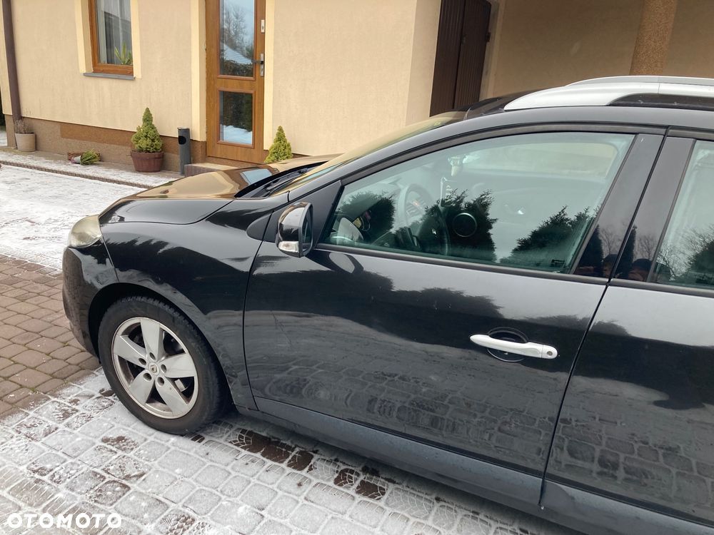 Renault Megane 1.6 16V Exception - 9