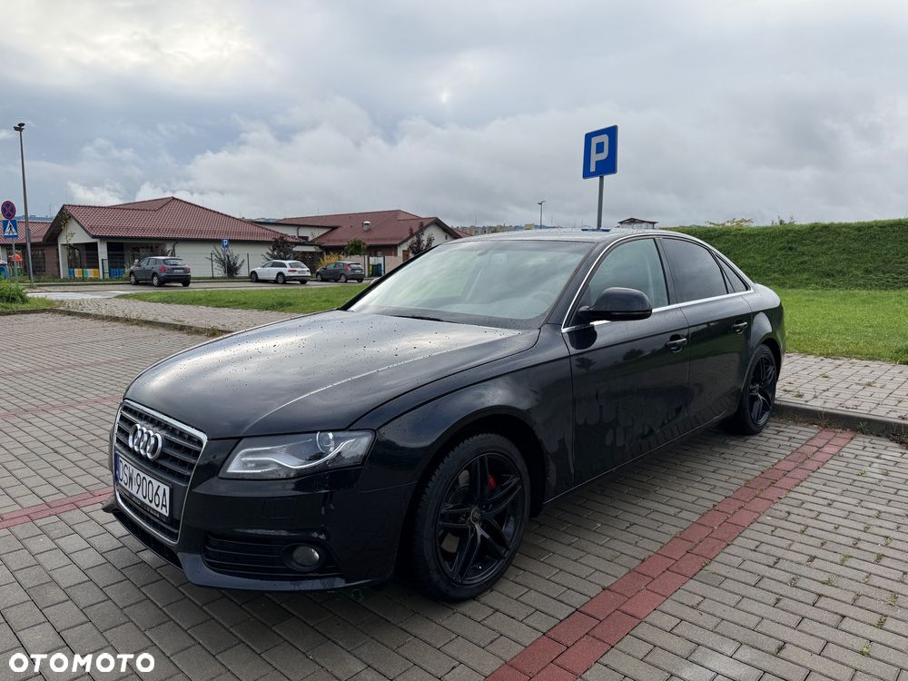 Audi A4 - 4