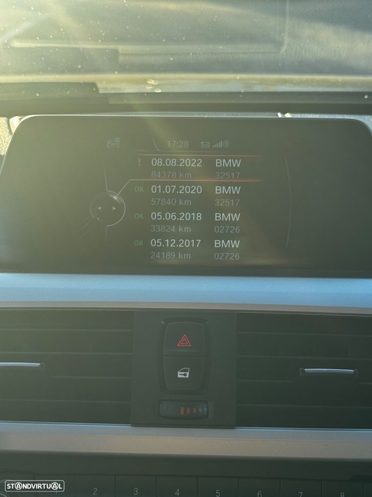BMW 318 d Navigation - 11