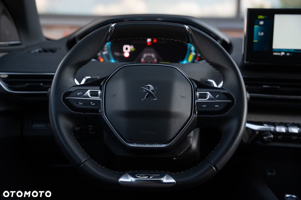 Peugeot 3008 Plug-In Hybrid 225 e-EAT8 GT - 30