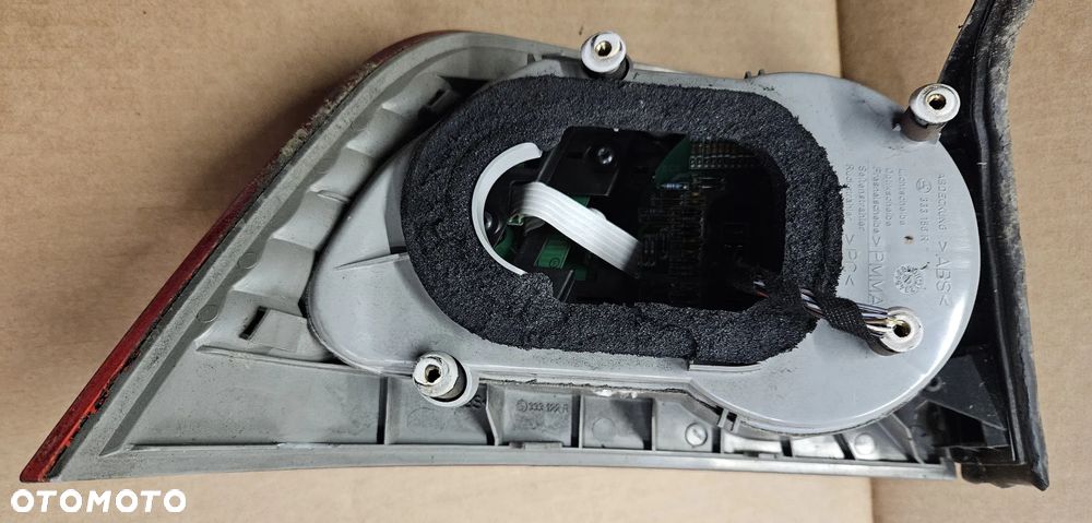 VW Pheaton lampa tył tylna prawa lewa - 2