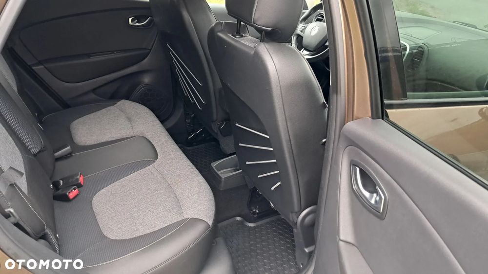 Renault Captur 1.5 dCi Energy XMOD - 25