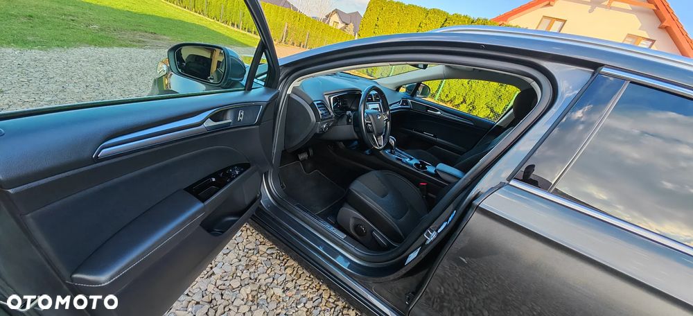 Ford Mondeo 2.0 Ti-VCT Titanium - 32